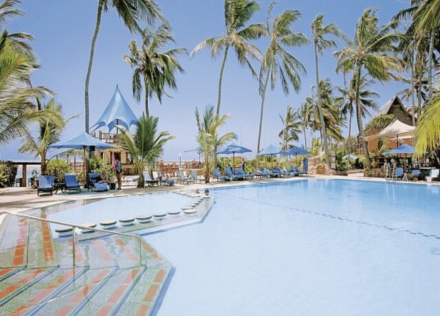 Bahari Beach Hotel 4*, Nyali Beach 12