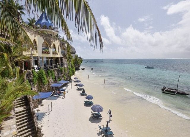 Bahari Beach Hotel 4*, Nyali Beach 3