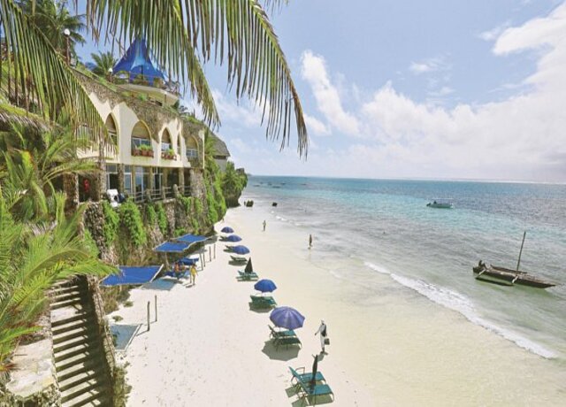 Bahari Beach Hotel 4*, Nyali Beach 7