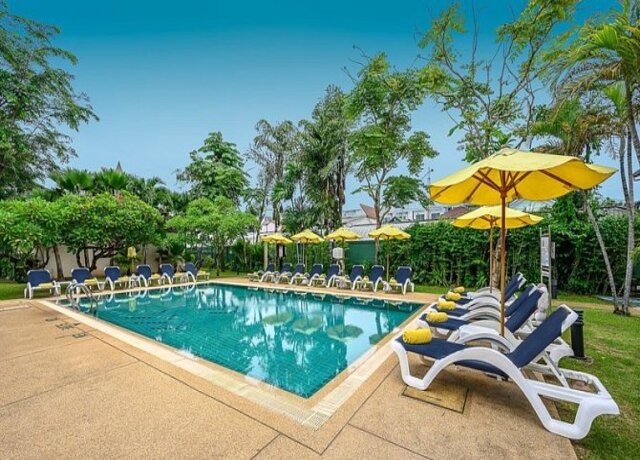 Centara Kata Resort Phuket 4*, Kata Beach 7