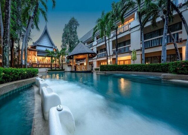 Centara Kata Resort Phuket 4*, Kata Beach 8